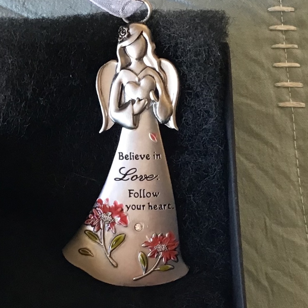 Ganz Angel - BELIEVE IN LOVE FOLLOW YOUR HEART ornament